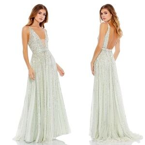 NWT MAC DUGGAL Mint Iridescent Sequin Tulle Sleeveless Open Back Ball Gown 12